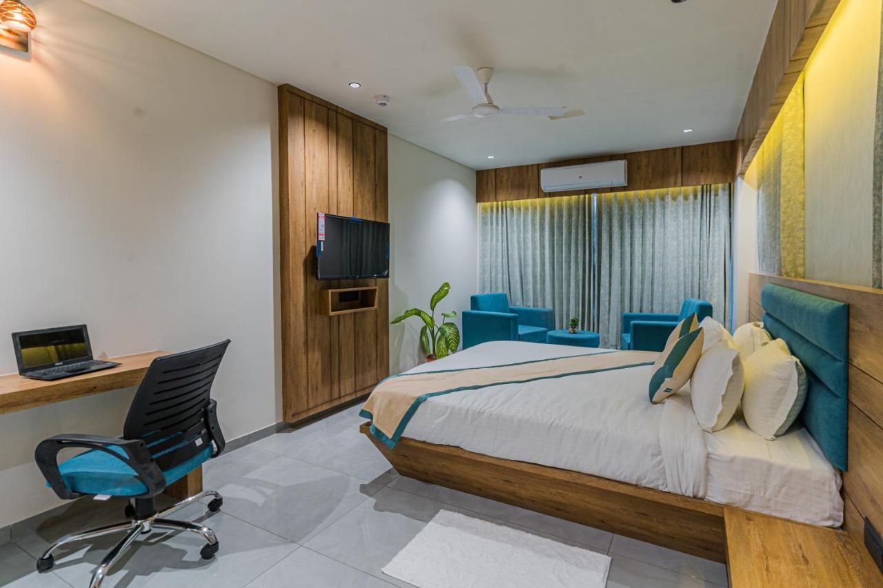 Hotel The Grand Heaven Gandhinagar Luaran gambar